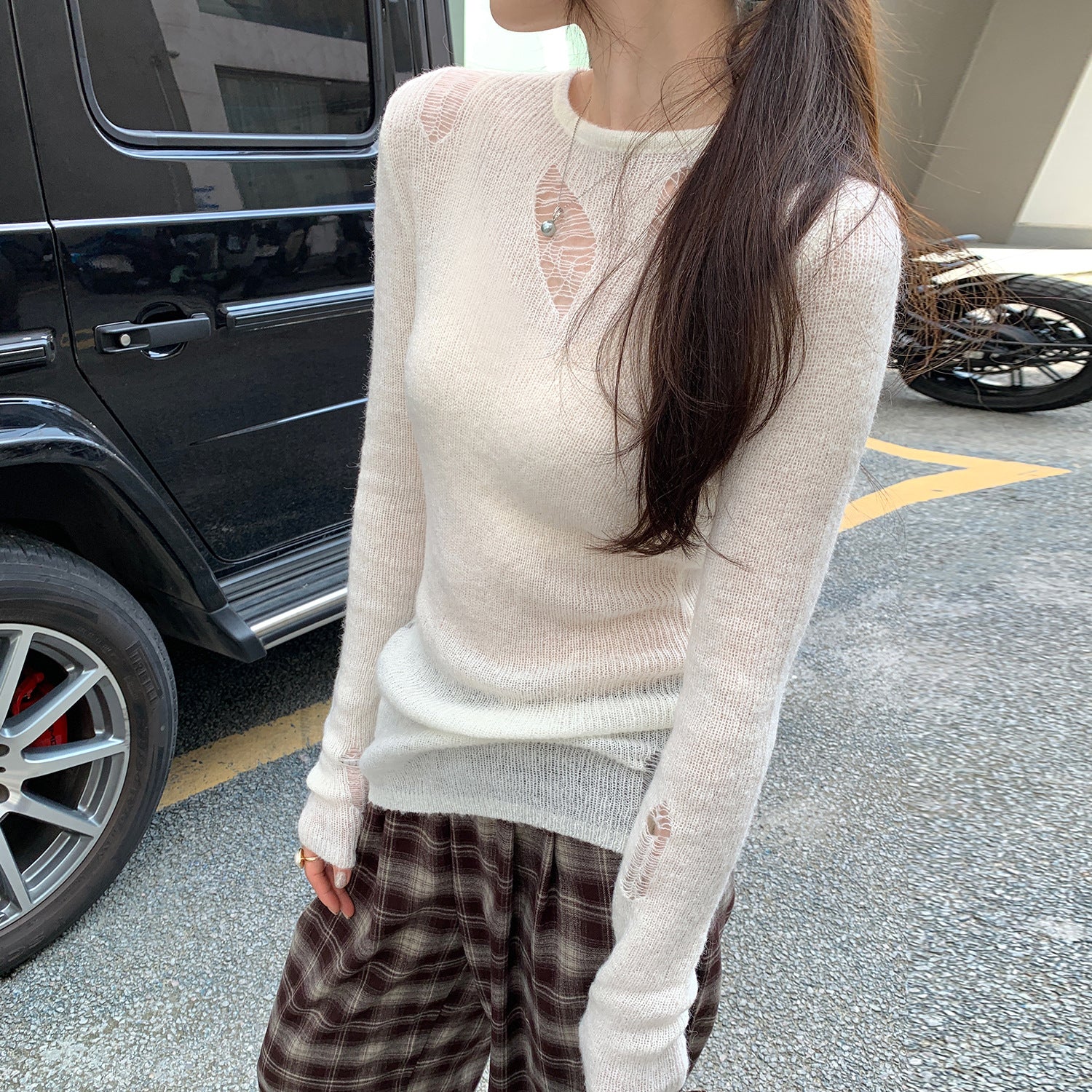 Design Sense Irregular Hole Cut-Out Sexy Long Sleeve Knit Top for Women